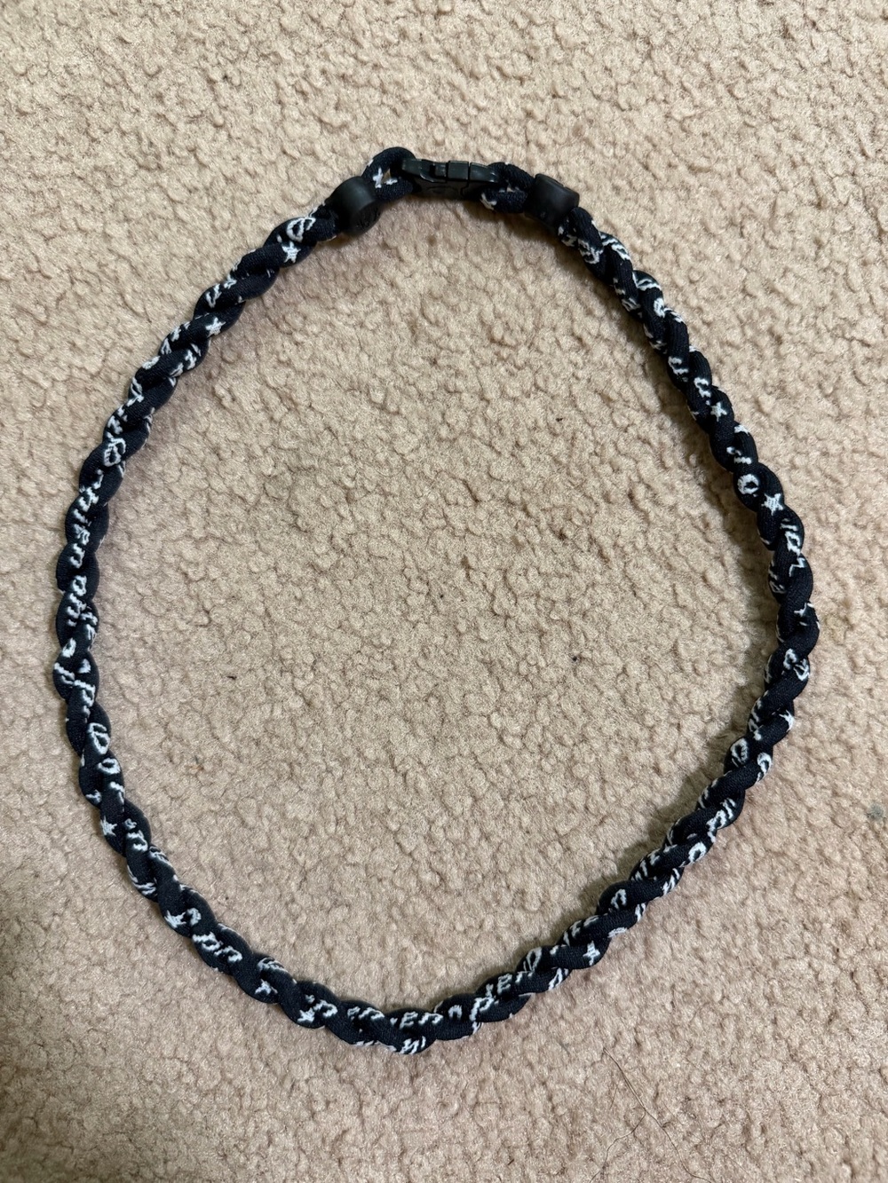 Phiten Tornado Titanium Necklace Black White 23” Sports Athletic Necklace